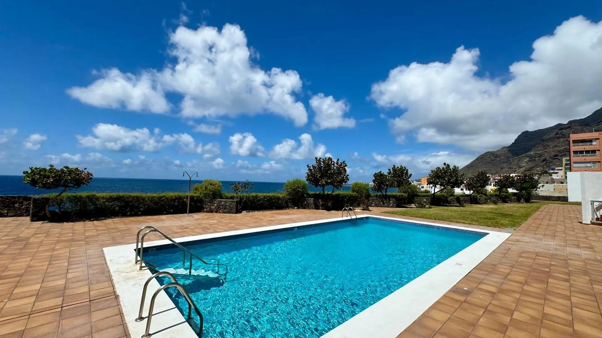 Apartamento Lunamar Bajamar